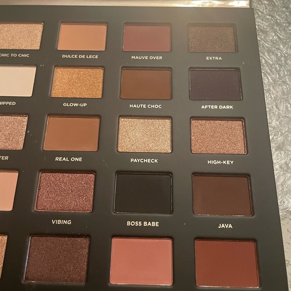 NWT: ICONIC London Booming & Gleaming  Eye Shadow Pallet - Picture 5 of 7